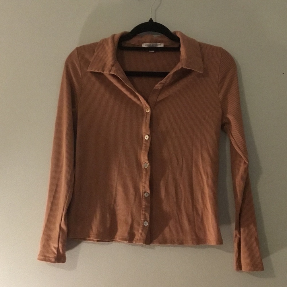 Green Envelope Ribbed Button-Up Top - Warm Tan - Picture 3 of 5